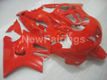 Laden Sie das Bild in den Galerie-Viewer, All Red No decals - CBR600 F3 97-98 Fairing Kit