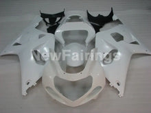 Laden Sie das Bild in den Galerie-Viewer, All White No decals - GSX-R600 01-03 Fairing Kit