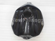 Laden Sie das Bild in den Galerie-Viewer, Black Silver Factory Style - YZF-R1 04-06 Fairing Kit