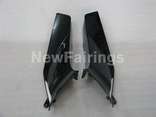 Laden Sie das Bild in den Galerie-Viewer, Black and White Factory Style - CBR600RR 05-06 Fairing Kit -