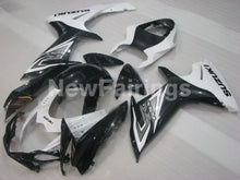 Laden Sie das Bild in den Galerie-Viewer, Black and White Factory Style - GSX-R600 11-24 Fairing Kit