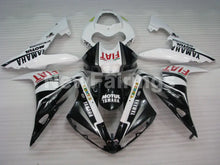 Laden Sie das Bild in den Galerie-Viewer, Black and White FIAT - YZF-R1 04-06 Fairing Kit - Vehicles