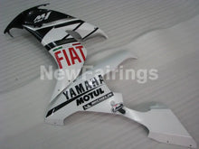 Laden Sie das Bild in den Galerie-Viewer, Black and White FIAT - YZF-R1 04-06 Fairing Kit - Vehicles
