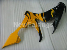 Laden Sie das Bild in den Galerie-Viewer, Black and Yellow Flame - YZF-R1 04-06 Fairing Kit