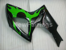 Laden Sie das Bild in den Galerie-Viewer, Black and Green Flame - GSX-R750 06-07 Fairing Kit Vehicles