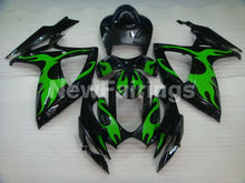 Laden Sie das Bild in den Galerie-Viewer, Black and Green Flame - GSX-R750 06-07 Fairing Kit Vehicles