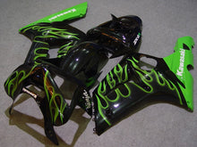 Laden Sie das Bild in den Galerie-Viewer, Black and Green Flame - NINJA ZX-6R 03-04 Fairing Kit
