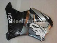 Laden Sie das Bild in den Galerie-Viewer, Black and Grey Factory Style - CBR 900 RR 92-93 Fairing Kit