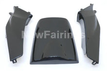 Laden Sie das Bild in den Galerie-Viewer, Black HM plant - CBR600RR 03-04 Fairing Kit - Vehicles &amp;