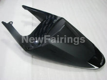 Laden Sie das Bild in den Galerie-Viewer, Black and Matte Black Factory Style - GSX-R600 04-05 Fairing
