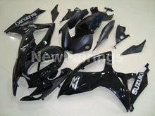 Laden Sie das Bild in den Galerie-Viewer, Black and Matte Factory Style - GSX-R750 06-07 Fairing Kit