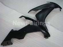 Laden Sie das Bild in den Galerie-Viewer, Black No decals - YZF-R1 04-06 Fairing Kit - Vehicles &amp;