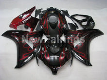 Laden Sie das Bild in den Galerie-Viewer, Black and Red Flame - CBR1000RR 08-11 Fairing Kit