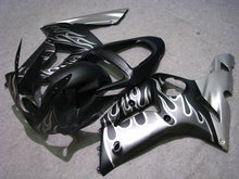 Laden Sie das Bild in den Galerie-Viewer, Black and Silver Flame - NINJA ZX-6R 03-04 Fairing Kit