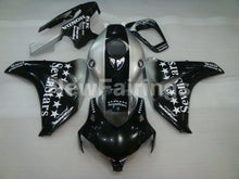 Laden Sie das Bild in den Galerie-Viewer, Black and Silver SevenStars - CBR1000RR 08-11 Fairing Kit