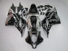 Laden Sie das Bild in den Galerie-Viewer, Black and Silver SevenStars - CBR600RR 09-12 Fairing Kit