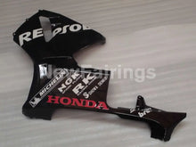 Laden Sie das Bild in den Galerie-Viewer, Black and White Repsol - CBR600RR 05-06 Fairing Kit -