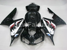 Laden Sie das Bild in den Galerie-Viewer, Black and White Shark - CBR1000RR 06-07 Fairing Kit -