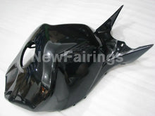 Laden Sie das Bild in den Galerie-Viewer, Black and White Shark - CBR1000RR 06-07 Fairing Kit -