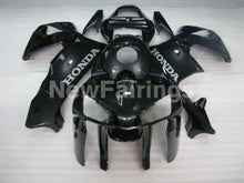 Laden Sie das Bild in den Galerie-Viewer, Black with Silver Decals Factory Style - CBR600RR 05-06