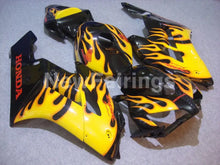 Laden Sie das Bild in den Galerie-Viewer, Black and Yellow Flame - CBR1000RR 04-05 Fairing Kit