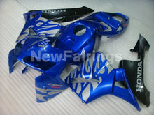 Laden Sie das Bild in den Galerie-Viewer, Blue and Black Fire - CBR600RR 05-06 Fairing Kit - Vehicles