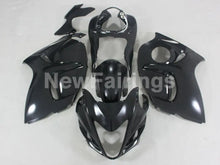 Laden Sie das Bild in den Galerie-Viewer, Glossy Black No decals - GSX1300R Hayabusa 08-20 Fairing