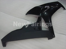 Laden Sie das Bild in den Galerie-Viewer, Gloss Black and Matte Black No decals - CBR1000RR 06-07 Fairing Kit