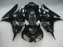 Laden Sie das Bild in den Galerie-Viewer, Gloss Black and Matte Black No decals - CBR1000RR 06-07 Fairing Kit