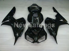 Laden Sie das Bild in den Galerie-Viewer, Gloss Black No decals - CBR1000RR 06-07 Fairing Kit -