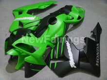 Laden Sie das Bild in den Galerie-Viewer, Green and Black Factory Style - CBR600RR 05-06 Fairing Kit -
