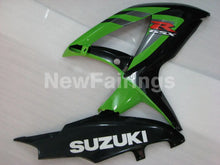 Laden Sie das Bild in den Galerie-Viewer, Green and Black Factory Style - GSX-R600 08-10 Fairing Kit