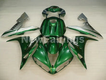 Laden Sie das Bild in den Galerie-Viewer, Green Silver Factory Style - YZF-R1 04-06 Fairing Kit
