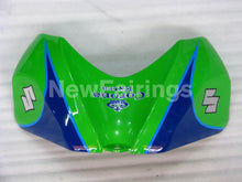 Laden Sie das Bild in den Galerie-Viewer, Green and White Blue Corona - GSX-R600 06-07 Fairing Kit -