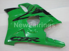 Laden Sie das Bild in den Galerie-Viewer, Green and Black Factory Style - CBR600 F2 91-94 Fairing Kit