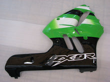 Laden Sie das Bild in den Galerie-Viewer, Green and Black Factory Style - NINJA ZX-9R 94-97 Fairing