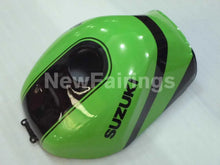 Laden Sie das Bild in den Galerie-Viewer, Green and Black Monster - GSX-R750 96-99 Fairing Kit