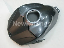 Laden Sie das Bild in den Galerie-Viewer, Grey Matte Black decals - YZF-R1 07-08 Fairing Kit