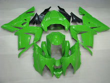 Laden Sie das Bild in den Galerie-Viewer, Green No decals - NINJA ZX-10R 04-05 Fairing Kit