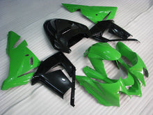 Laden Sie das Bild in den Galerie-Viewer, Green and Black No decals - NINJA ZX-10R 04-05 Fairing Kit
