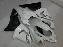 Laden Sie das Bild in den Galerie-Viewer, White and Matte Black Factory Style - NINJA ZX-10R 04-05 Fairing Kit