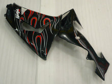 Laden Sie das Bild in den Galerie-Viewer, Black and Red Flame - NINJA ZX-10R 06-07 Fairing Kit