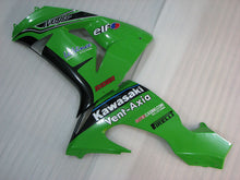 Laden Sie das Bild in den Galerie-Viewer, Green and Black Pirelli - NINJA ZX-10R 06-07 Fairing Kit