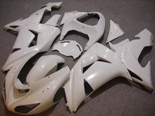 Laden Sie das Bild in den Galerie-Viewer, White No decals - NINJA ZX-10R 06-07 Fairing Kit