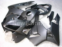 Laden Sie das Bild in den Galerie-Viewer, Matte Black No decals - CBR600RR 05-06 Fairing Kit -