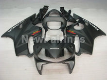 Laden Sie das Bild in den Galerie-Viewer, Matte Black Factory Style - CBR600 F4i 01-03 Fairing Kit -