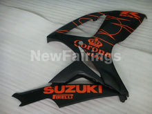 Laden Sie das Bild in den Galerie-Viewer, Matte Black and Orange Corona - GSX-R600 06-07 Fairing Kit