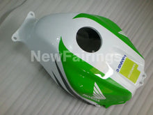 Laden Sie das Bild in den Galerie-Viewer, Number 52 White and Blue HANN Spree - CBR600RR 03-04 Fairing