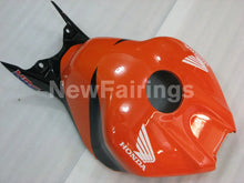 Laden Sie das Bild in den Galerie-Viewer, Orange and Black Factory Style - CBR1000RR 04-05 Fairing Kit