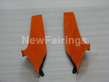 Laden Sie das Bild in den Galerie-Viewer, Orange and Black Factory Style - CBR600RR 03-04 Fairing Kit